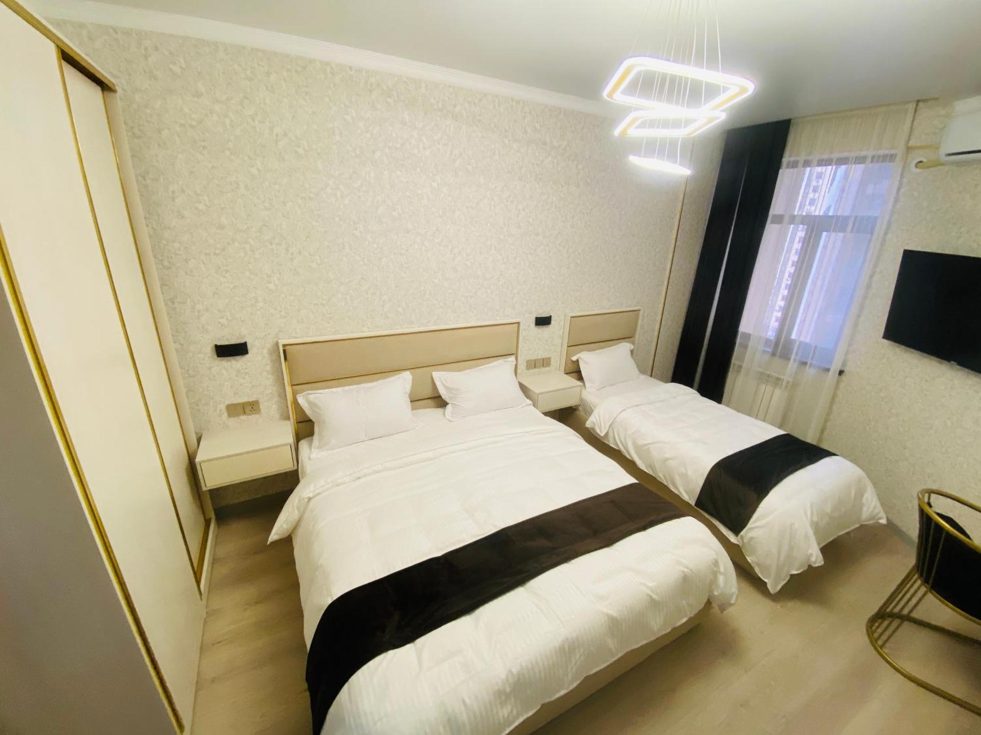Baland Hotel ดูแชนเบอ ภายนอก รูปภาพ