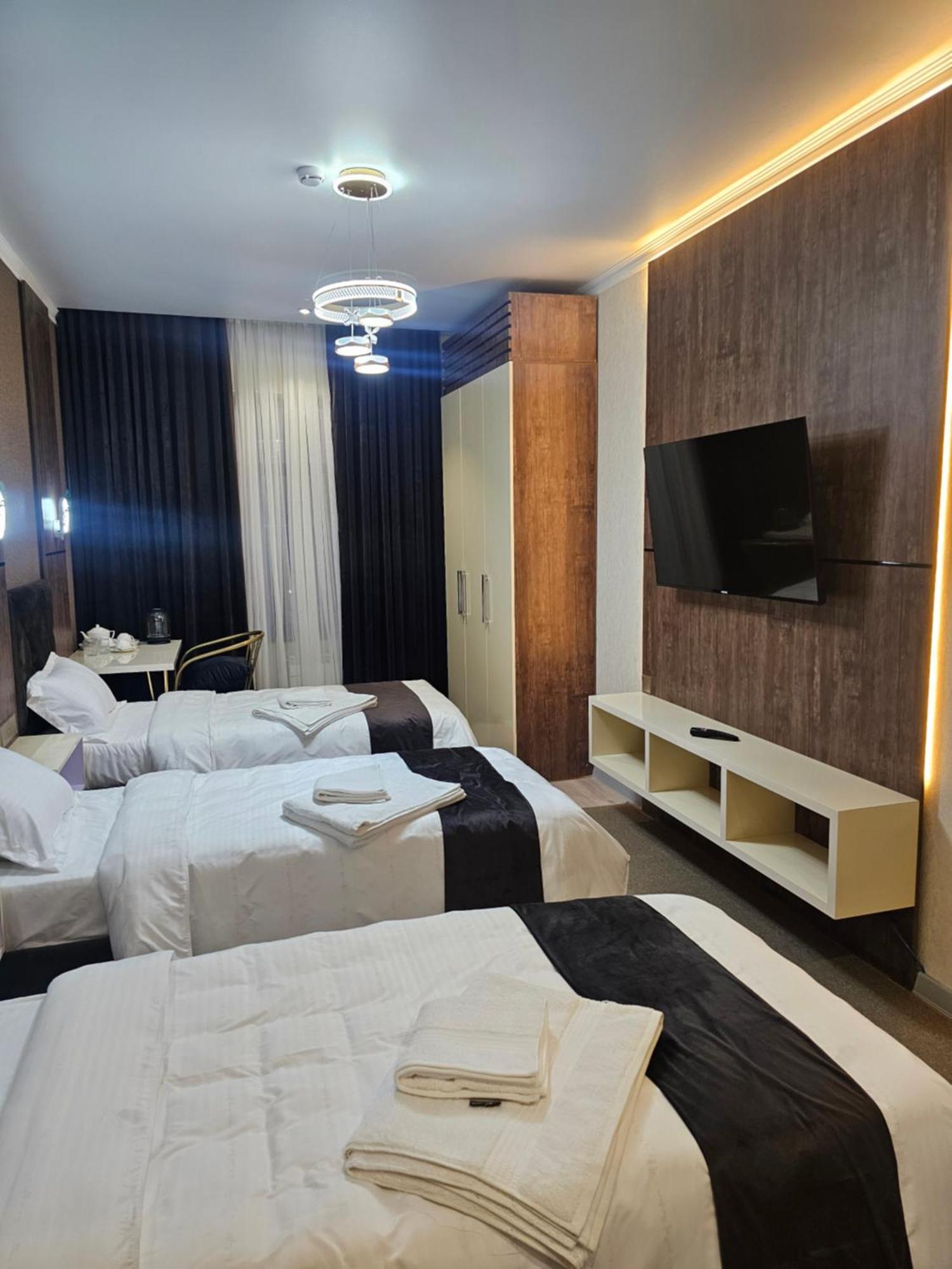 Baland Hotel ดูแชนเบอ ภายนอก รูปภาพ