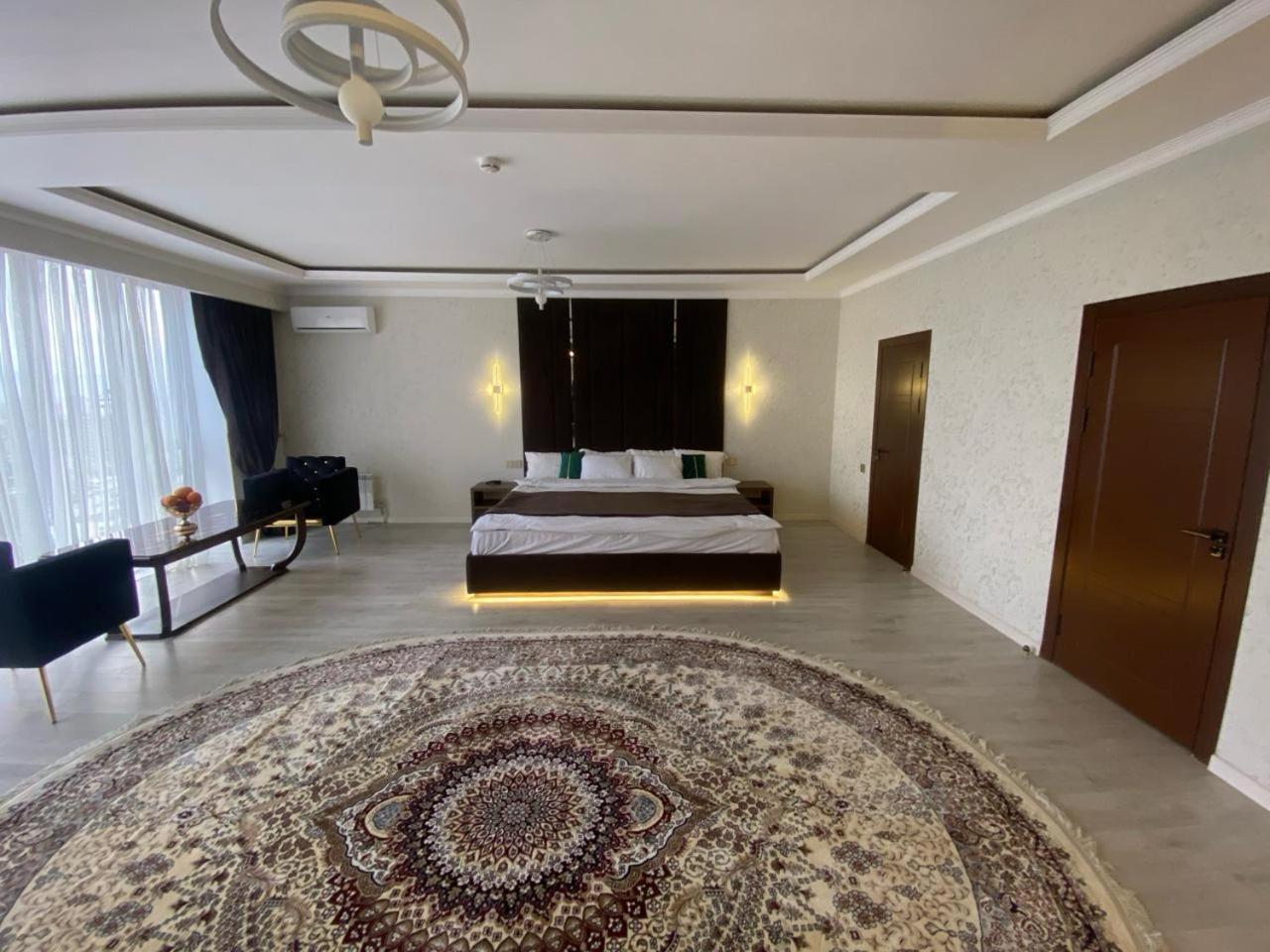 Baland Hotel ดูแชนเบอ ภายนอก รูปภาพ